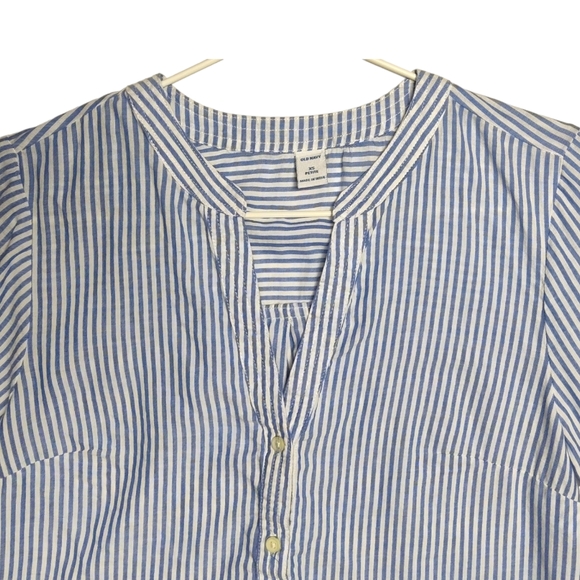 OLD NAVY Relaxed Lightweight Popover Cotton Stripe Size XS Petite V-Neck Henley - Picture 9 of 9